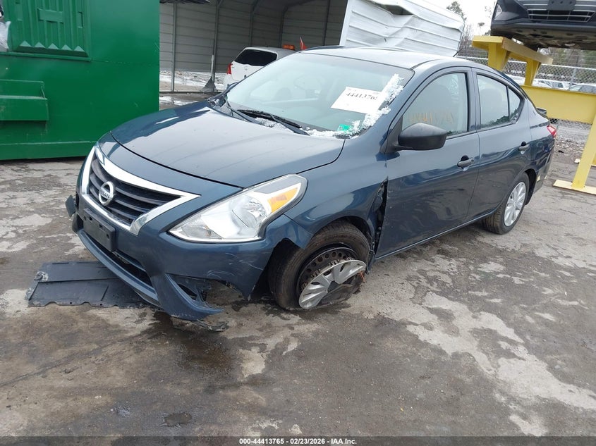 2017 Nissan Versa 1.6 S+