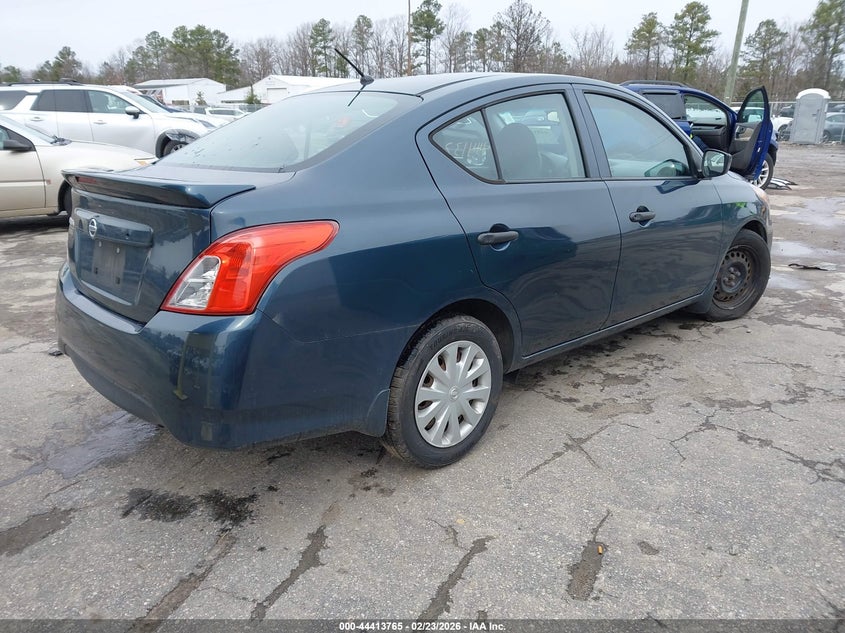 2017 Nissan Versa 1.6 S+