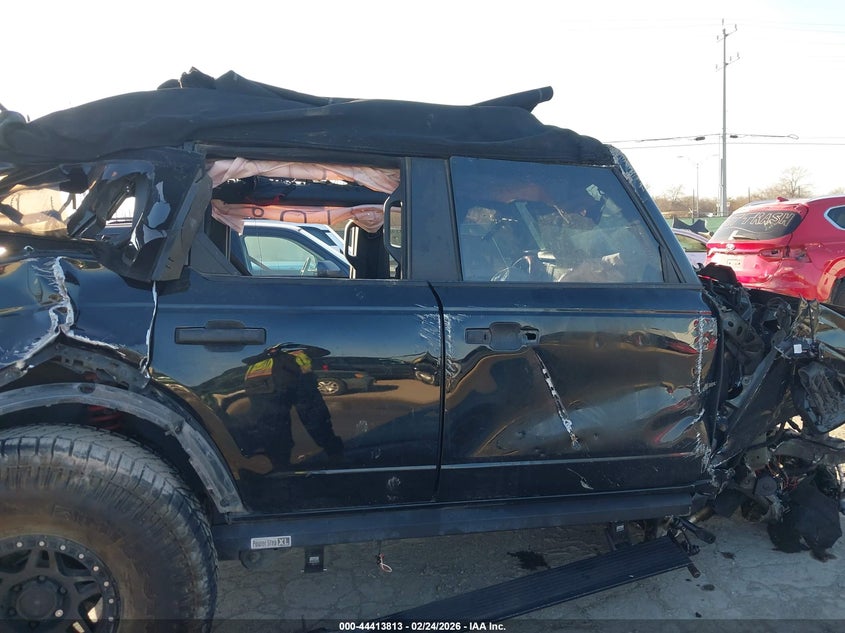 2022 Ford Bronco VIN: 1FMEE5BPXNLA96025 Lot: 44413813