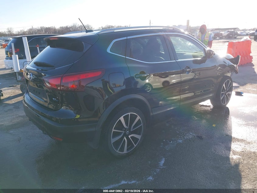 2017 Nissan Rogue Sport Sl