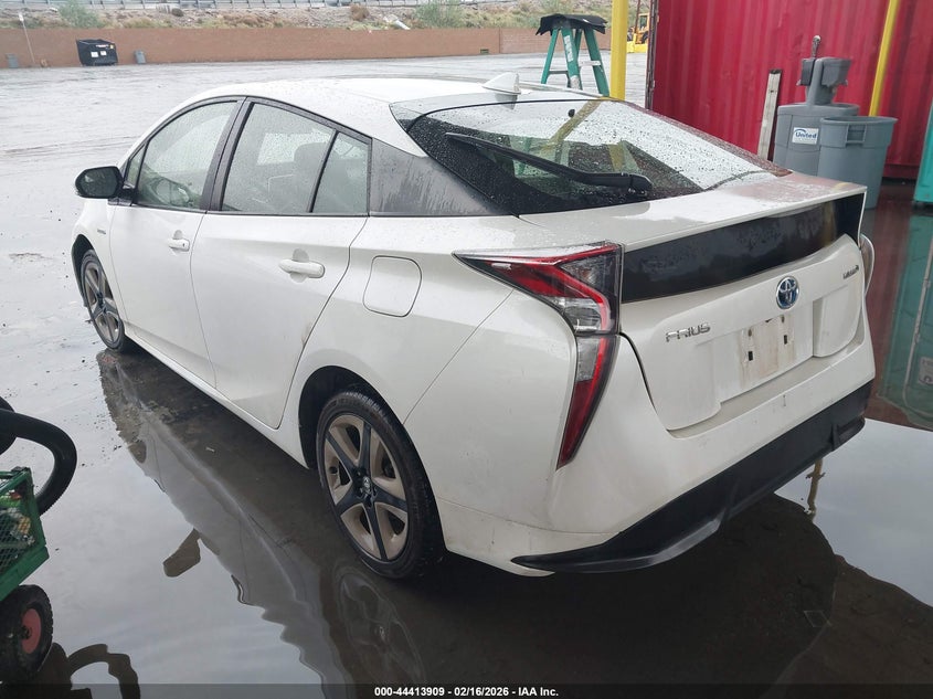 2016 Toyota Prius Three Touring
