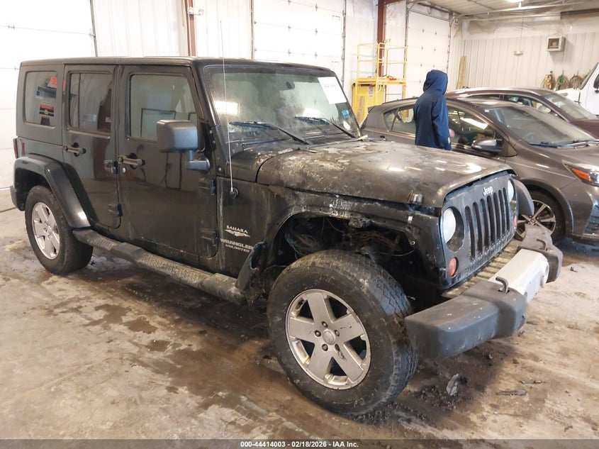 1J4BA5H15AL207882 2010 Jeep Wrangler Unlimited Sahara auction photo 1