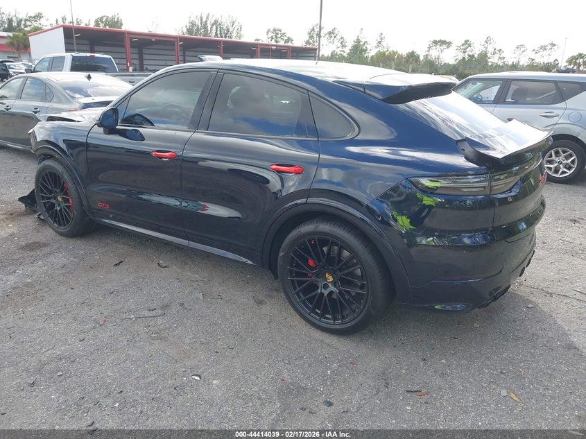 2021 Porsche Cayenne Coupe Gts