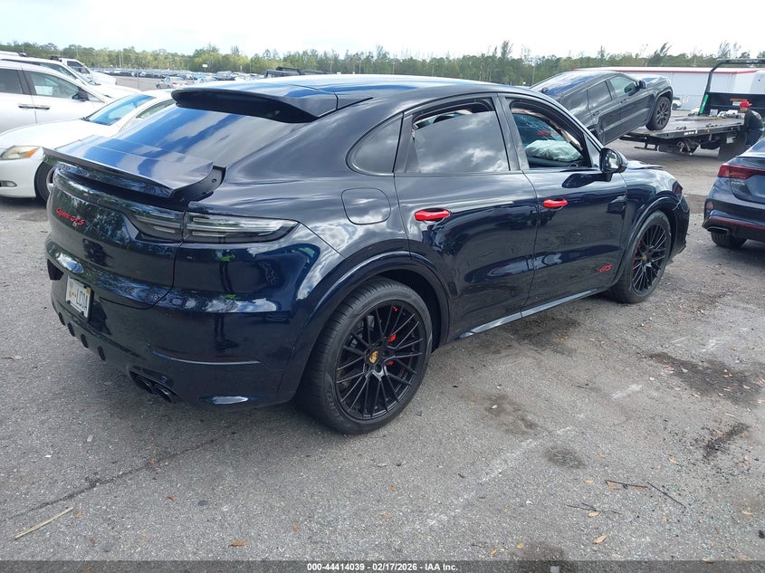 2021 Porsche Cayenne Coupe Gts
