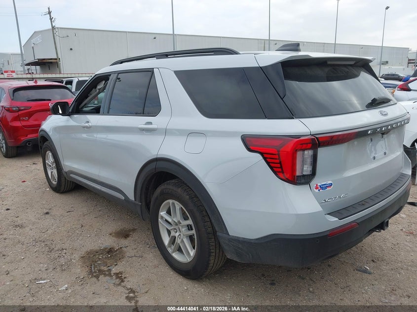 2025 Ford Explorer Active