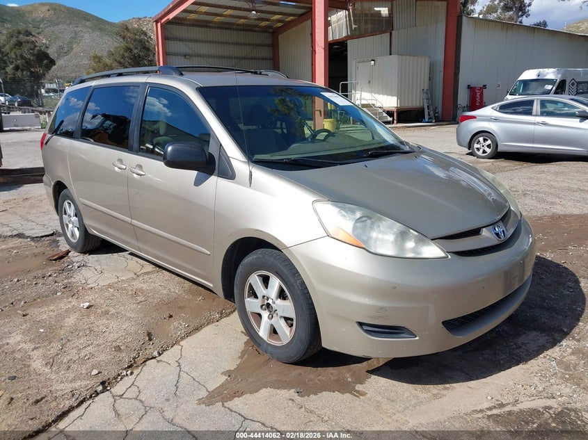 2008 Toyota Sienna Le