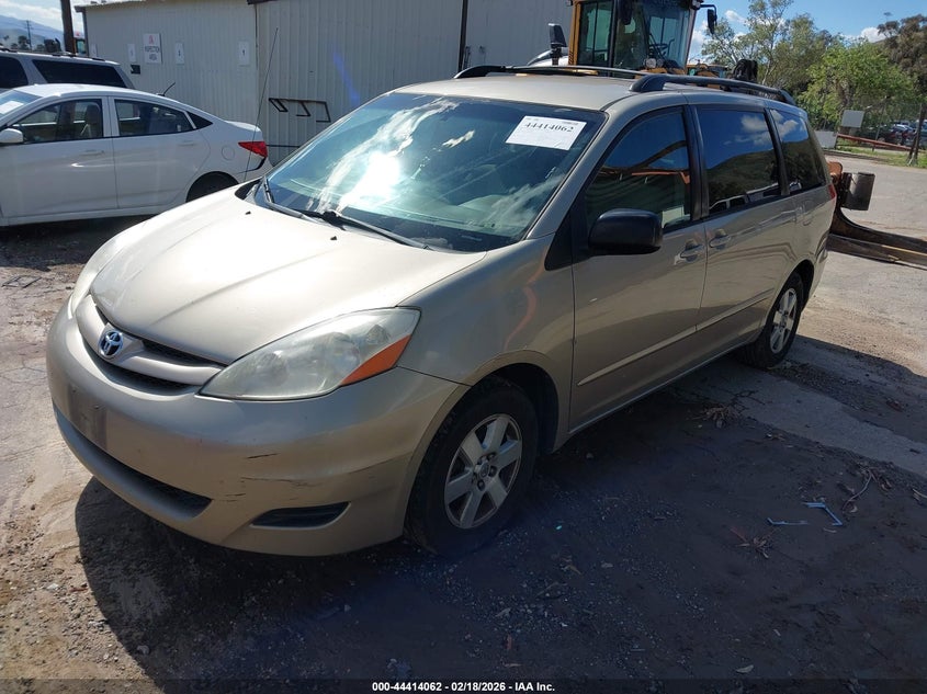 2008 Toyota Sienna Le