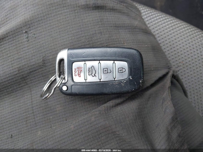 2016 Hyundai Genesis 3.8 Base VIN: KMHHT6KJ6GU134237 Lot: 44414068