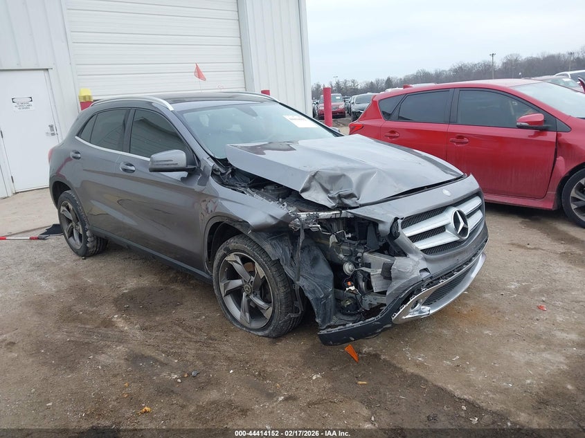 2017 MERCEDES-BENZ GLA 250 4MATIC