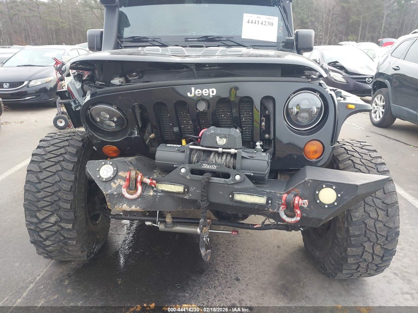 2013 JEEP WRANGLER UNLIMITED auction photo 6