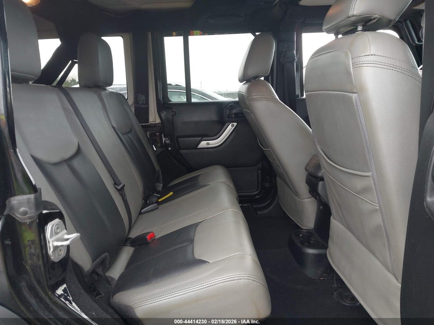 2013 JEEP WRANGLER UNLIMITED auction photo 8