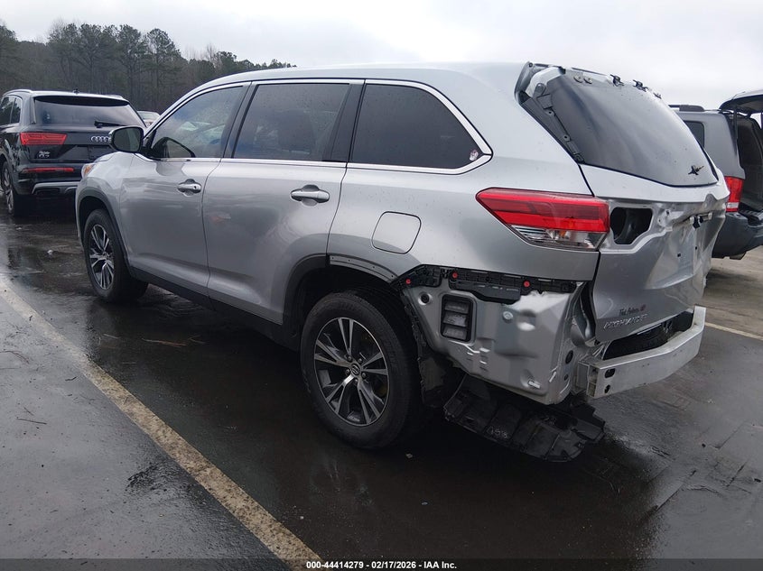 2019 Toyota Highlander Le