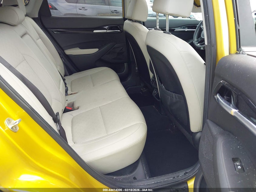 VIN KNDETCA2XM7089927 2021 KIA SELTOS SX TURBO