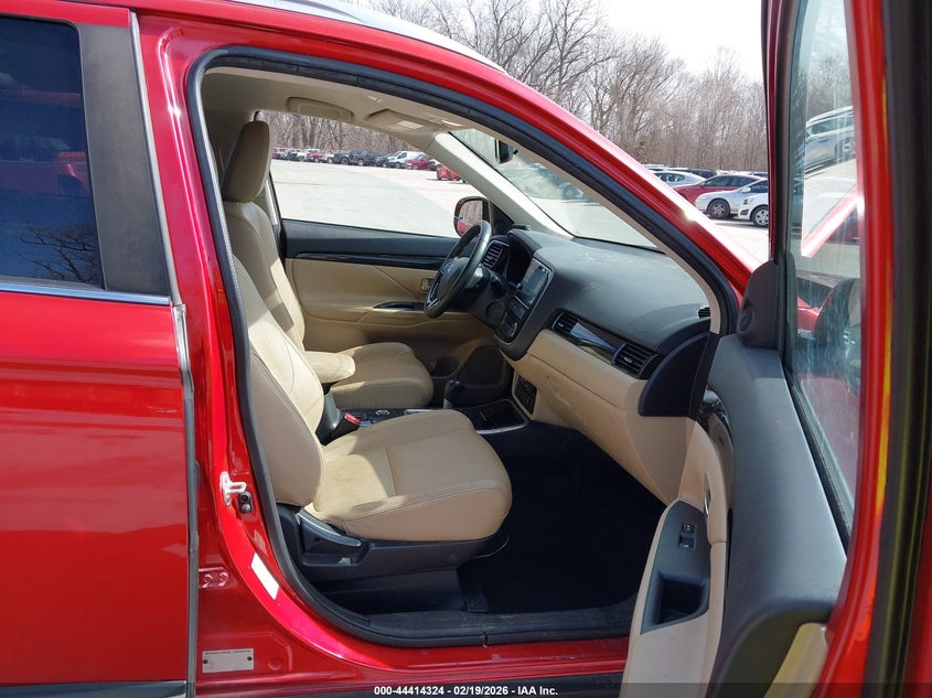 2018 Mitsubishi Outlander Sel