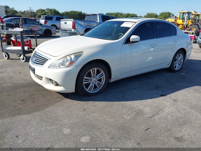 2013 Infiniti G37X
