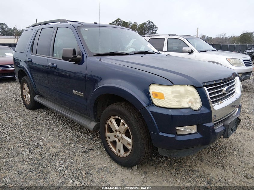 2007 Ford Explorer Xlt