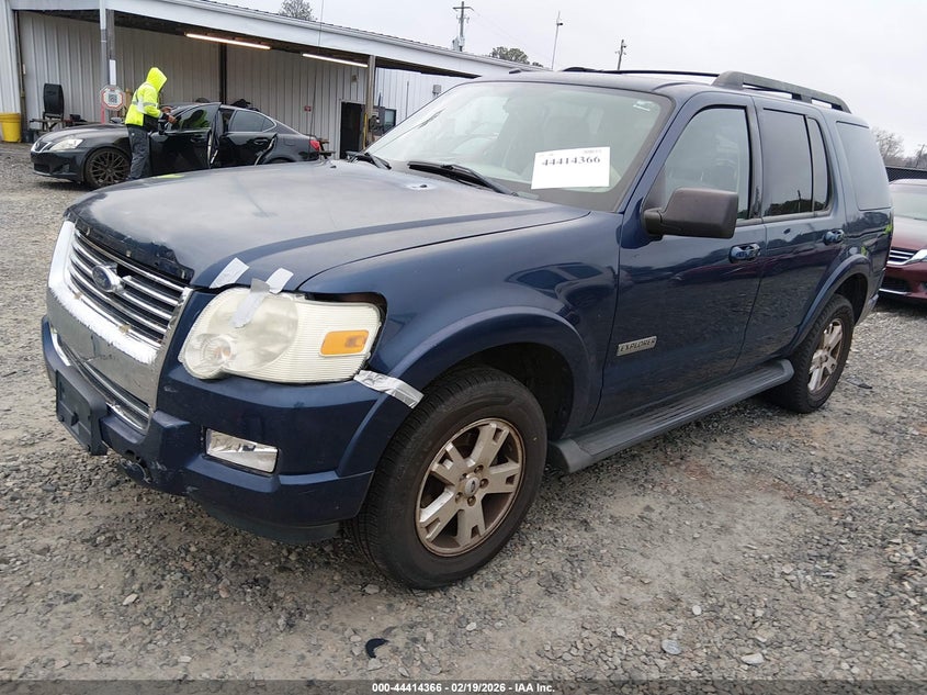 2007 Ford Explorer Xlt