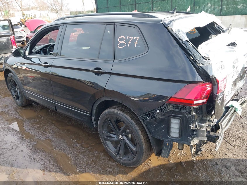 2023 Volkswagen Tiguan 2.0T Se R-Line Black
