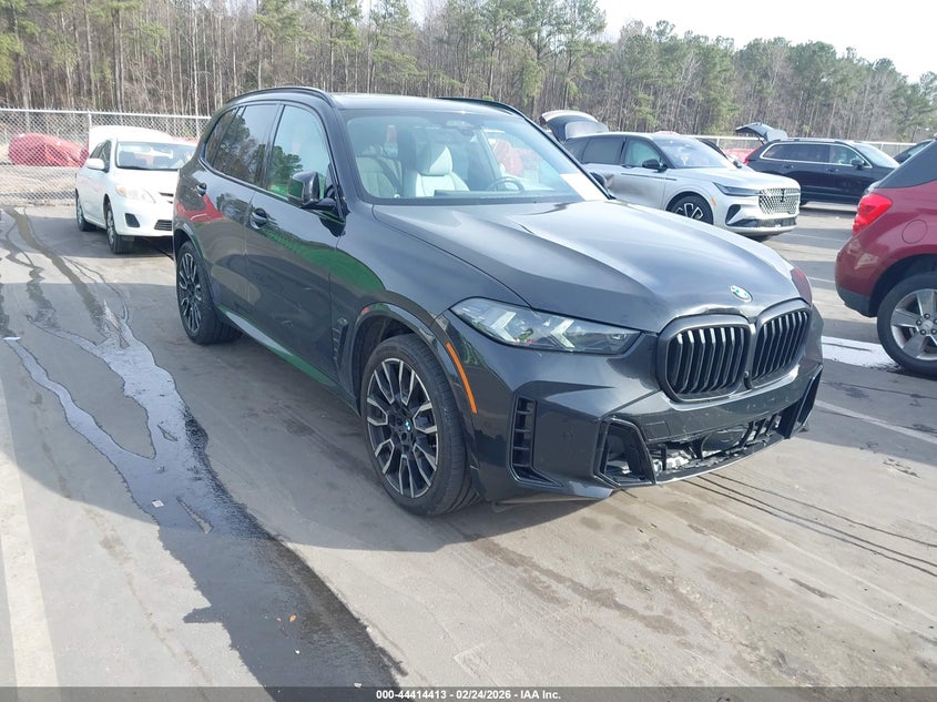 2024 BMW X5 xDrive40I