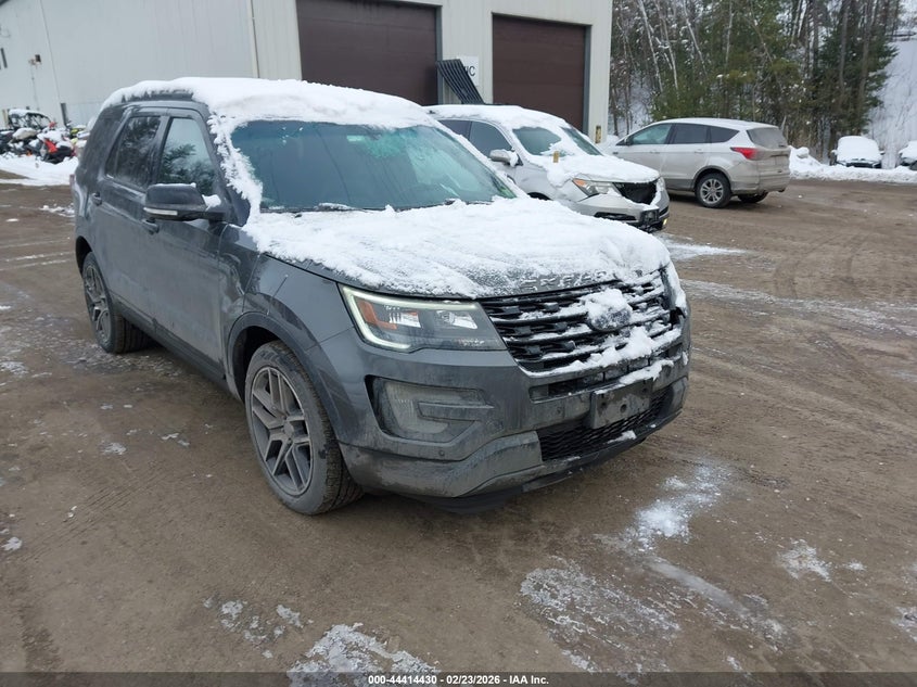 2016 Ford Explorer Sport