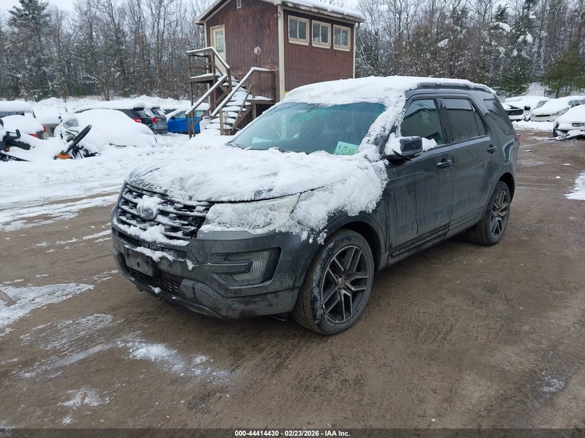 2016 Ford Explorer Sport