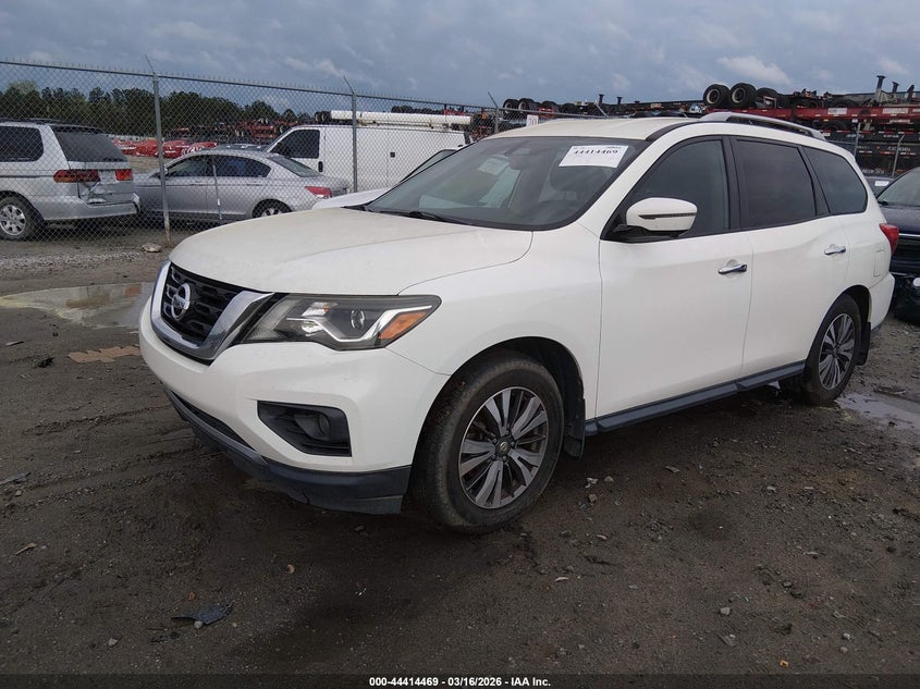 2017 Nissan Pathfinder Sl