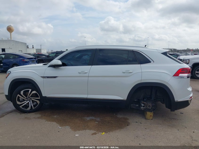2023 Volkswagen Atlas Cross Sport 3.6L V6 Sel VIN: 1V2BE2CA8PC200125 Lot: 44414470