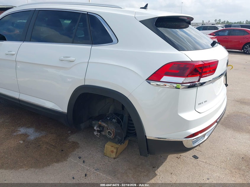 2023 Volkswagen Atlas Cross Sport 3.6L V6 Sel VIN: 1V2BE2CA8PC200125 Lot: 44414470