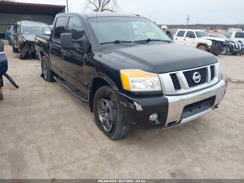 2015 NISSAN TITAN PRO-4X