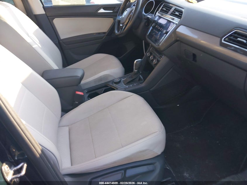 2019 Volkswagen Tiguan 2.0T Se/2.0T Sel/2.0T Sel R-Line/2.0T Sel R-Line Black