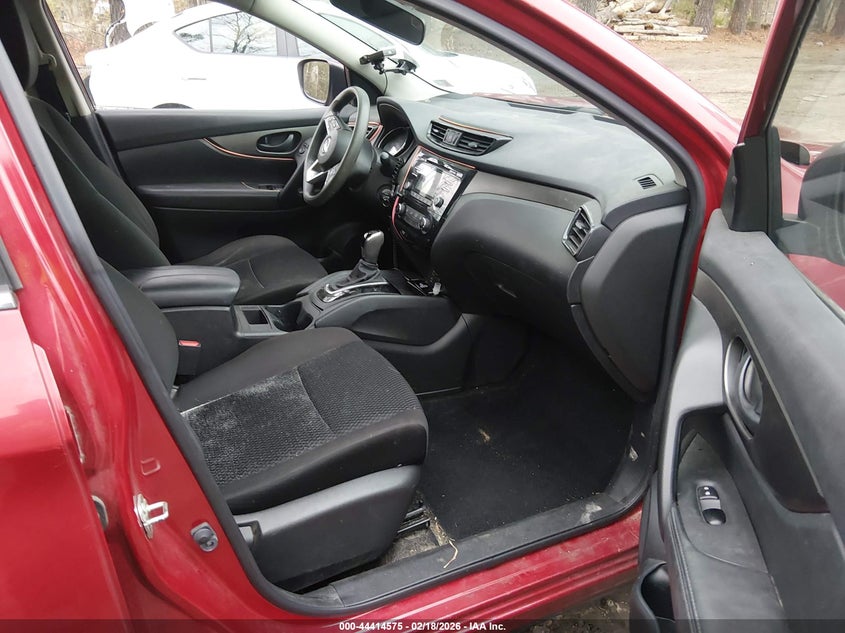 2018 Nissan Rogue Sport S