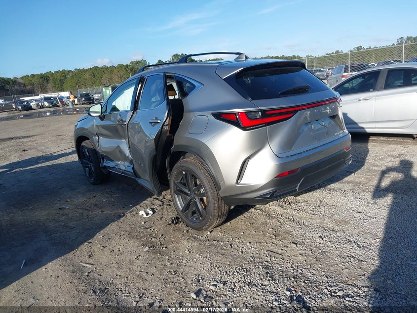 AtlanticExpress - Lexus NX 450h+