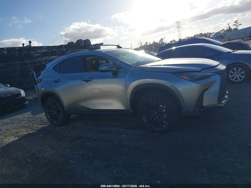 2026 LEXUS NX 450H+ LUXURY — Фото 14