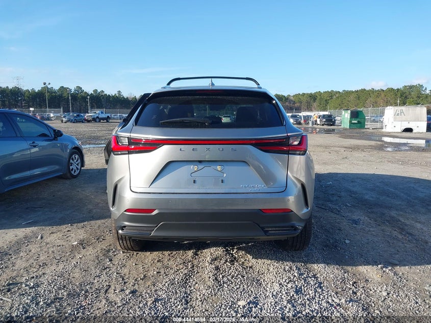 2026 LEXUS NX 450H+ LUXURY — Фото 17