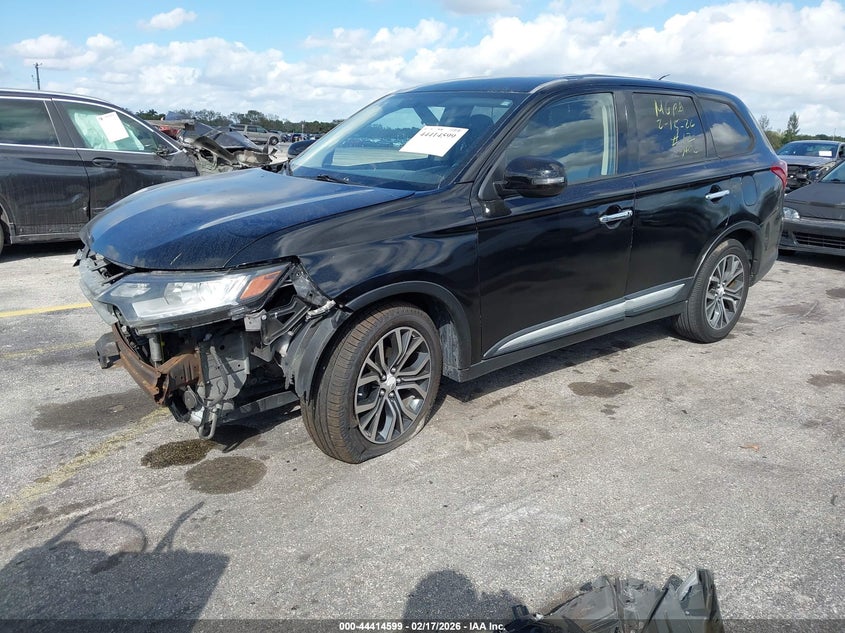 2016 Mitsubishi Outlander Se/Sel