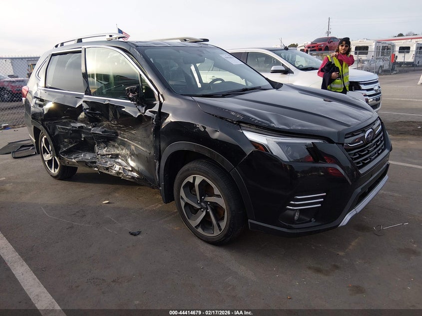 2023 Subaru Forester Touring