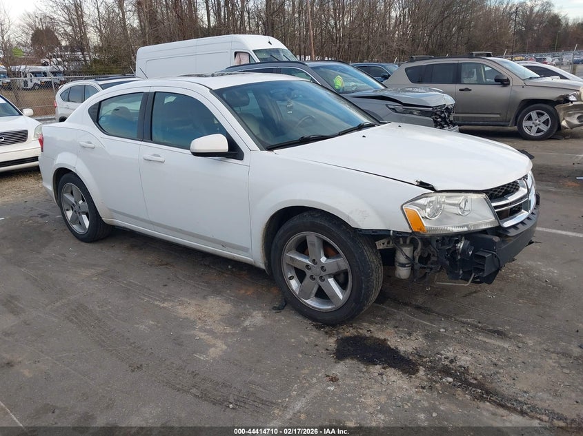 2013 Dodge Avenger Sxt