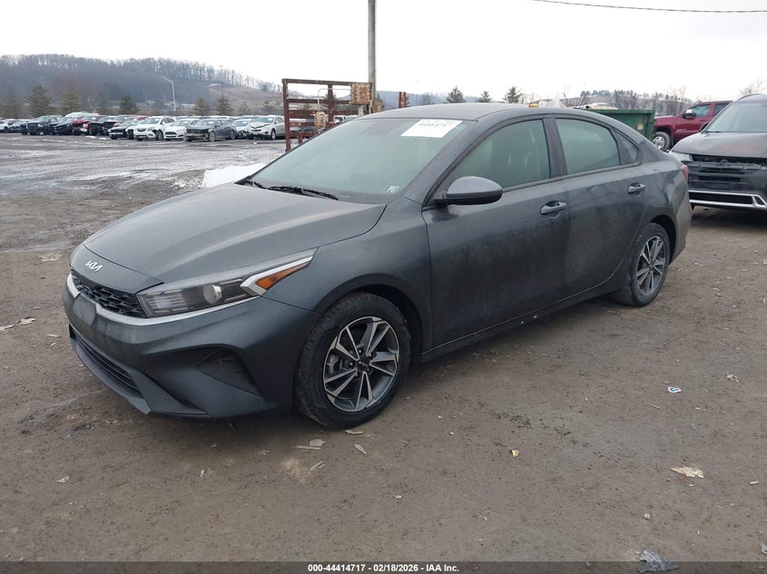 VIN 3KPF24ADXRE806980 2024 KIA FORTE LXS