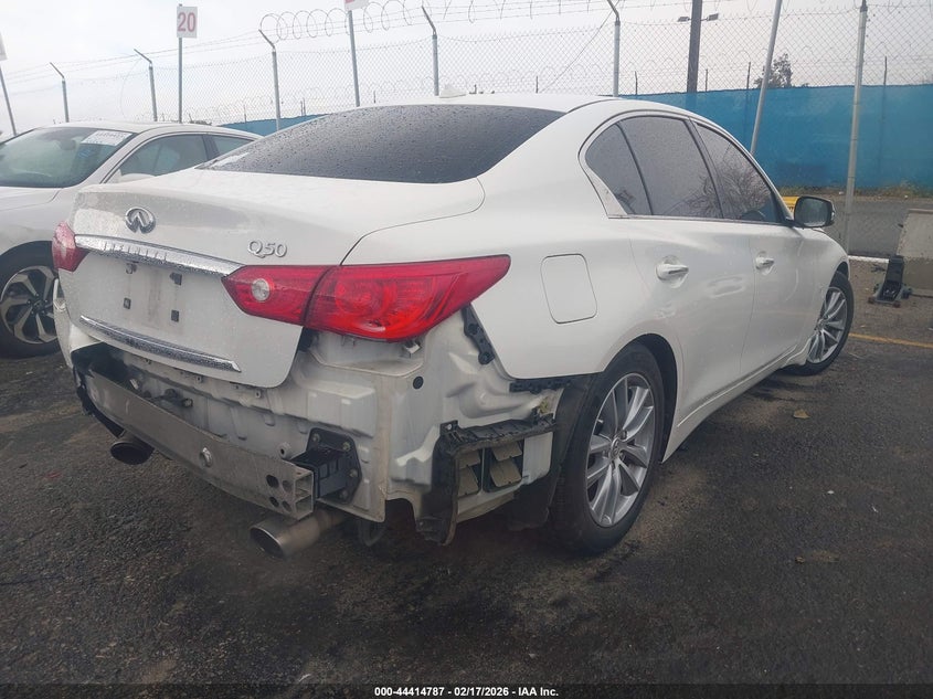 2014 Infiniti Q50 Premium