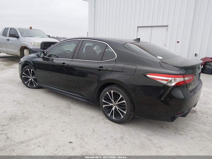 2020 Toyota Camry Se Awd