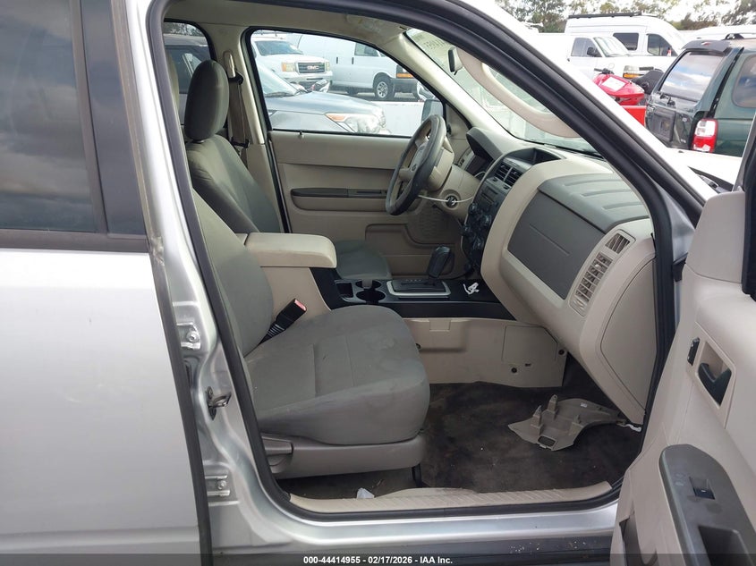 2010 Ford Escape Xls