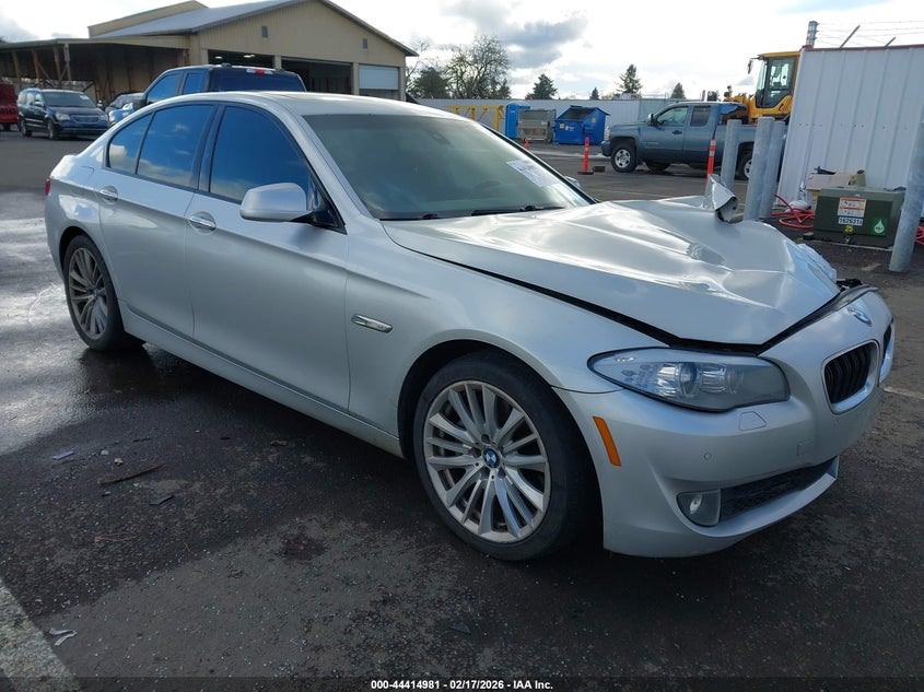 2011 BMW 550I