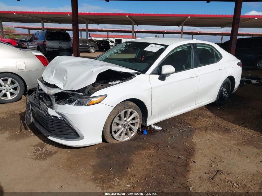 2024 Toyota Camry Le