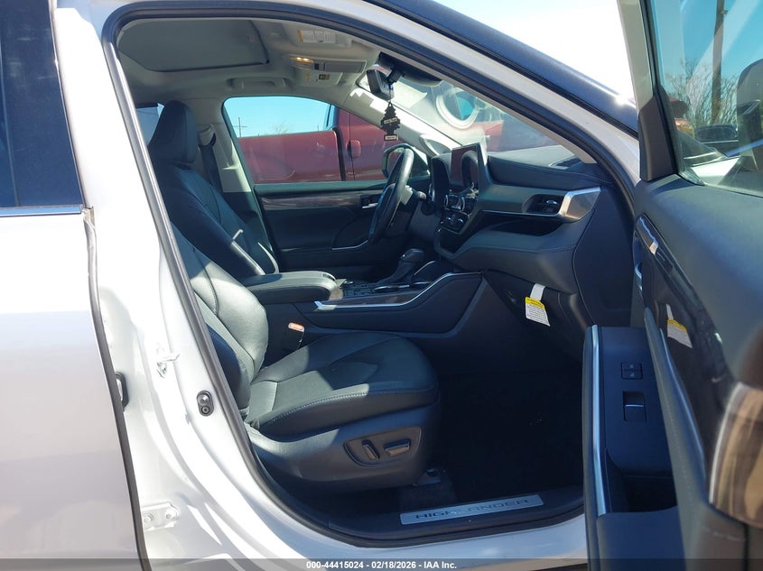 2024 Toyota Highlander Limited