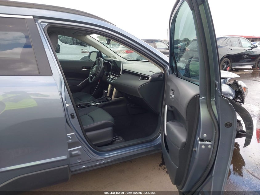 2024 Toyota Corolla Cross Xle