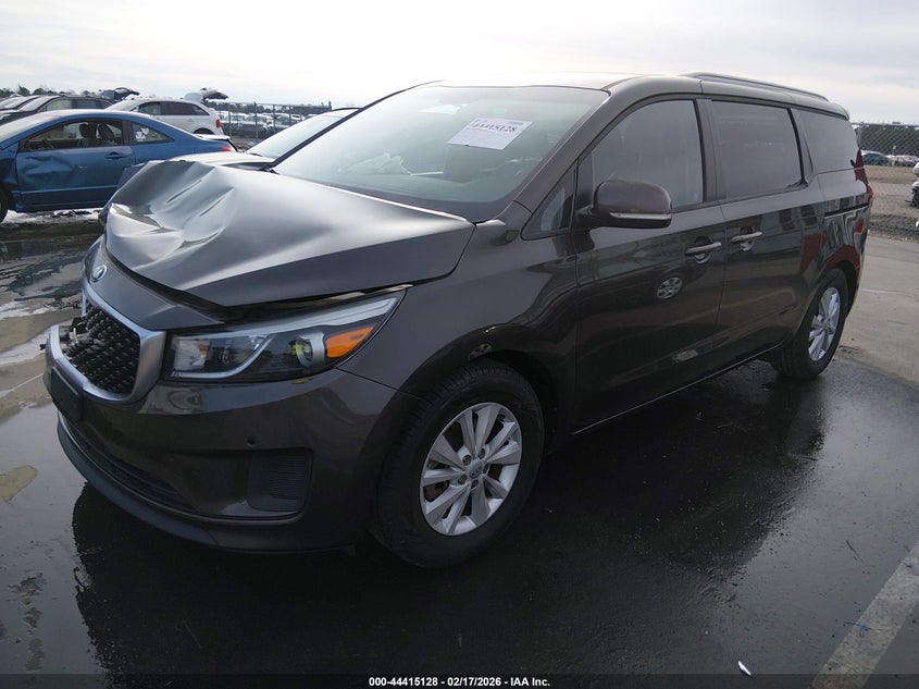 2017 Kia Sedona Lx