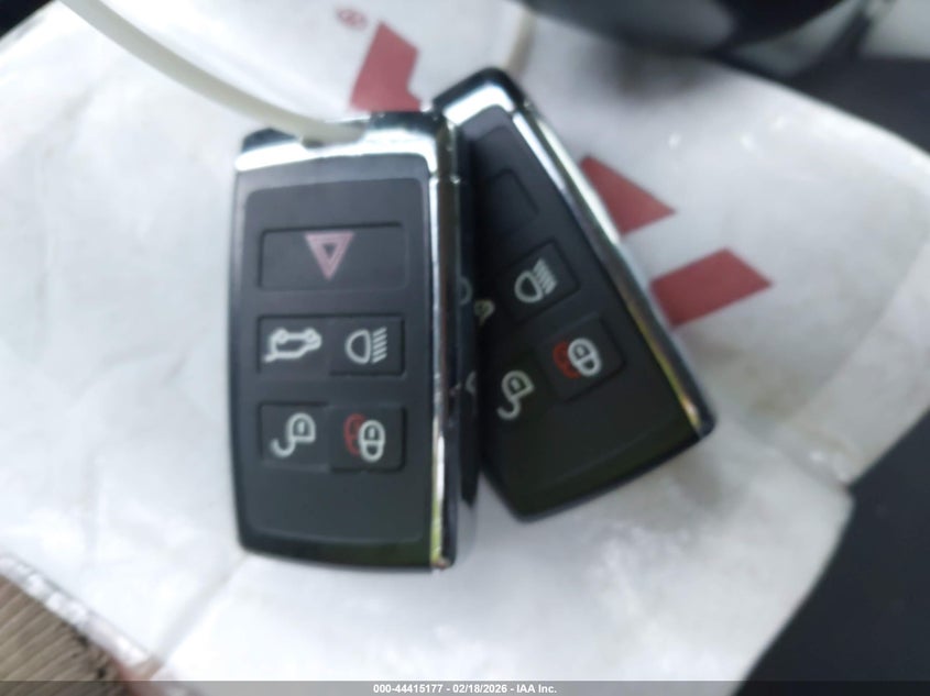 2022 Land Rover Defender 110 Standard VIN: SALEKERX2N2081763 Lot: 44415177