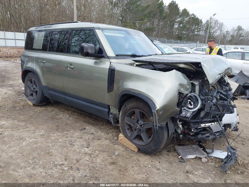 2022 Land Rover Defender 110 Standard