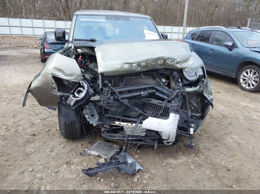 2022 Land Rover Defender 110 Standard VIN: SALEKERX2N2081763 Lot: 44415177