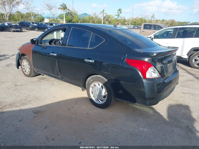 2016 Nissan Versa 1.6 Sv